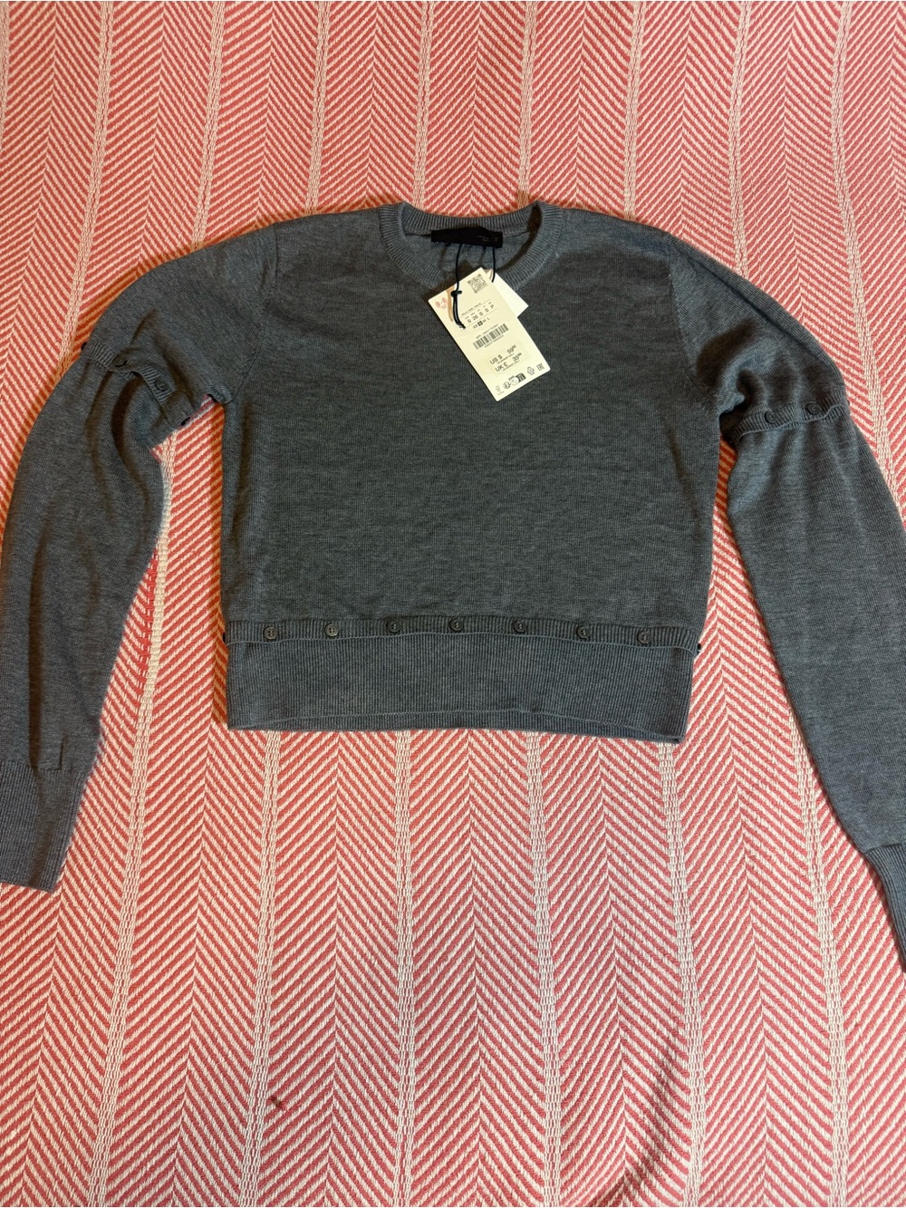 Zara Women’s Gray Crewneck Button-Hem Sweater